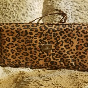 Make Up Multi Compartment Case